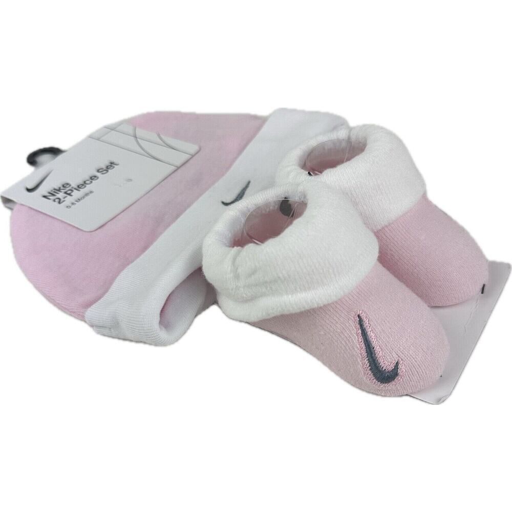 Nike Baby Pink White Cotton Fold Over Cuffs Beanie & Booties Sock Set 0-6 Months